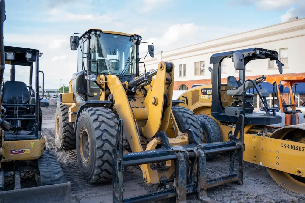 Heavy Equipment Rental Contracts UAE